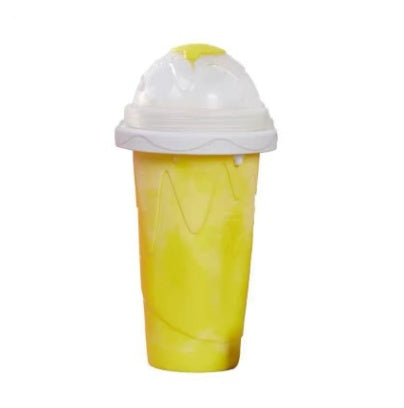 One Pinch Into An Slushy Cup, Shake The Smoothie Cup, And The Second Fast Cooling Cup Becomes A Pinch Cup. - ChillLabz 